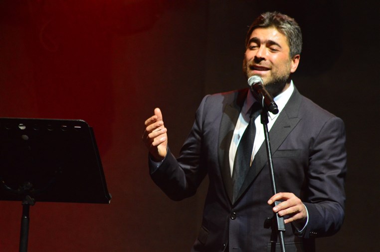 Haifa Wehbe & Wael Kfoury Christmas Reunion 2